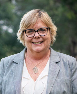 Dr. Cathy Reade